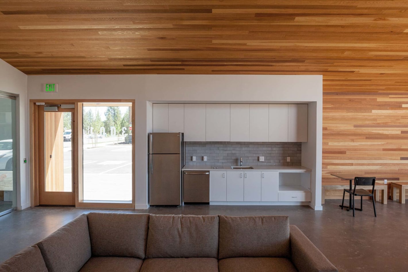 Photos and Video of Range Apartments in Bend, OR